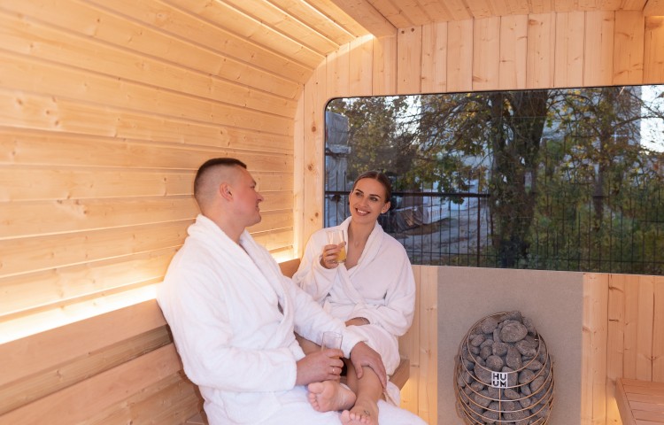 SAUNA LUNA 2,3 X 2,4 M